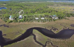 Turtle Creek Ln, Panacea, FL 32346