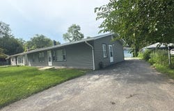 15404 Maple Lane, Markham, IL 60428