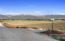 3 SOLSTICE Circle, Tetonia, ID 83452