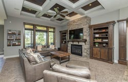 17389 Berkshire Parkway, Clive, IA 50325