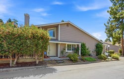2402 Heathrow Ln, San Leandro, CA 94577