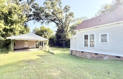 1409 3rd Avenue N, Columbus, MS 39701
