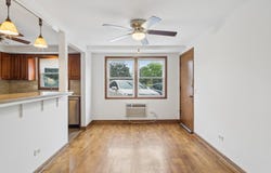 6567 N Harlem Avenue, Chicago, IL 60631