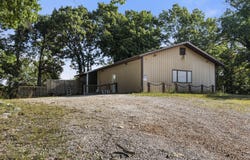 911 W State Highway 86, Lampe, MO 65681