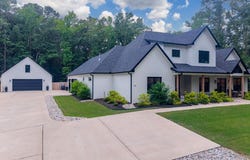 810 Caddo Drive, Benton, AR 72019
