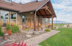 2015 View Lane, Corvallis, MT 59828