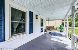 1027 Pennsylvania RT 390, Cresco, PA 18326