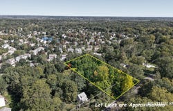 v/l Ada Drive SE, Ada, MI 49301