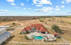 6903 FM 236, Victoria, TX 77905
