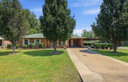 476 1st Street, Flora, MS 39071