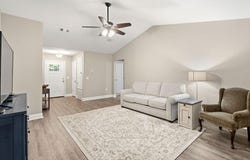 3172 Main Street, Crestview, FL 32539