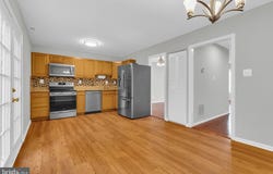 13743 FLOWING BROOK Court, CHANTILLY, VA 20151