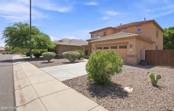 2905 E MEADOWVIEW Drive, Gilbert, AZ 85298