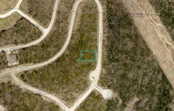 E Sharay Circle, Hollister, MO 65672