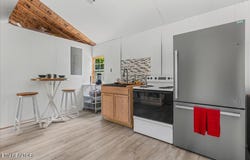 100 County Road 904, Etowah, TN 37331