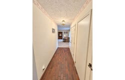 1731 COCO PALM Circle, SUN CITY CENTER, FL 33573