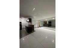 1100 NE 1st Ct, Hallandale Beach, FL 33009