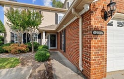 1698 N Summit Drive, DALTON, GA 30721