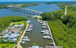 9260 E Marsh Island Drive, Vero Beach, FL 32963