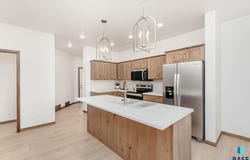 6143 S Bison Pl, Sioux Falls, SD 57108