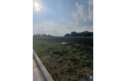 W 5th St, Freeman, SD 57029