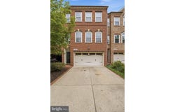 1504 REGENT MANOR CT, SILVER SPRING, MD 20904