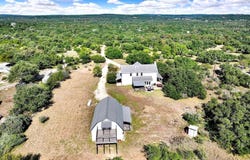 1061 Cascade Trl, San Marcos, TX 78666