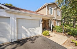 336 Sandpebble Lane, Aurora, IL 60504