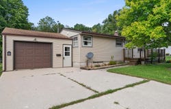 631 Elm St, Mishicot, WI 54228