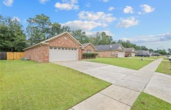 8916 Spring Grove N, Mobile, AL 36695