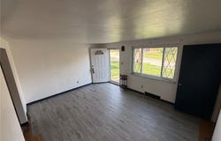 2542 Mohawk St, White Oak, PA 15131