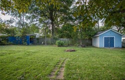 9007 E 68th Street, Raytown, MO 64133