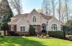 1320 Hudson Place, Davidson, NC 28036