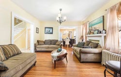 312 E 1St Ave, Roselle Boro, NJ 07203-1304