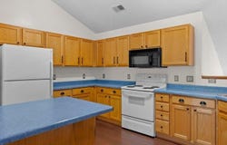 7559 Derby Lane, Shakopee, MN 55379