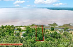 Garth Point 25.25 Lane, Rapid River, MI 49878