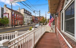 41- 43 E PHILADELPHIA Avenue, BOYERTOWN, PA 19512