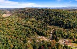 Raymo Drive, Highgate, VT 05459