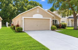 13004 WATERBOURNE Drive, GIBSONTON, FL 33534