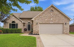 50494 Commons Drive, Macomb, MI 48042