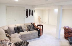 10 Canfield Circle, Dearborn, MI 48127