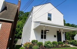 43 Wagner St, Carnegie, PA 15106