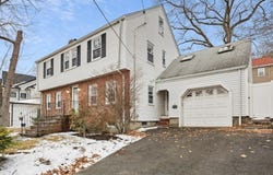 66 Brookline St, Newton, MA 02467
