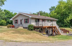 920 Menasha Avenue E, Ladysmith, WI 54848