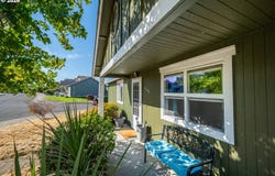1580 S 60TH St, Springfield, OR 97478