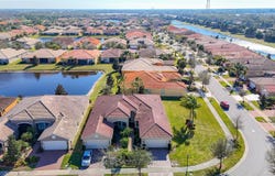 4935 MARBLE SPRINGS Circle, WIMAUMA, FL 33598