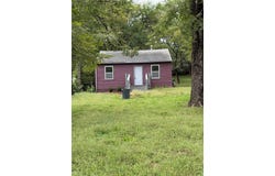 422 Iowa Street, Lawrence, KS 66044