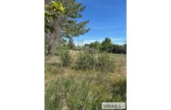 634 E 800 N, Basalt, ID 83218