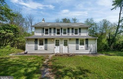 16 WHITE CLAY Drive, NEWARK, DE 19711