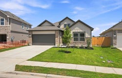 153 Ayres Horn, Cedar Creek, TX 78612